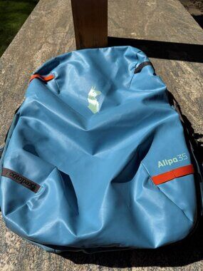 Cotopaxi Allpa 35L Travel Pack- Blue Spruce/Abyss- 2023 addition